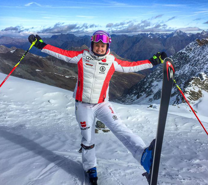 Viktoria Rebensburg di nuovo sugli sci (@Pag. FB ufficiale)