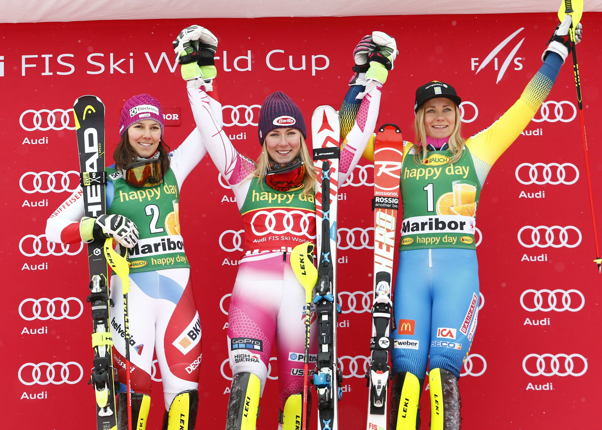 Wendy Holdener, Mikaela Shiffrin e Frida Hansdotter sul podio dello slalom di Maribor 2017 (@Zoom agence)