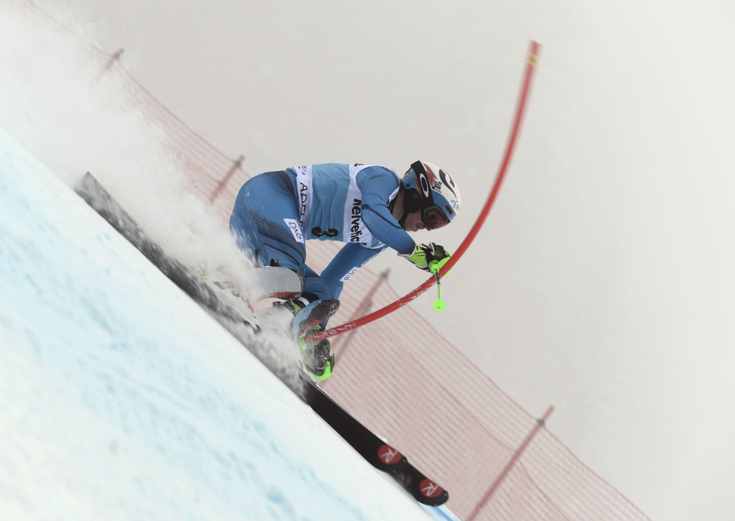 Henrik Kristoffersen in azione ad Adelboden ©Agence Zoom