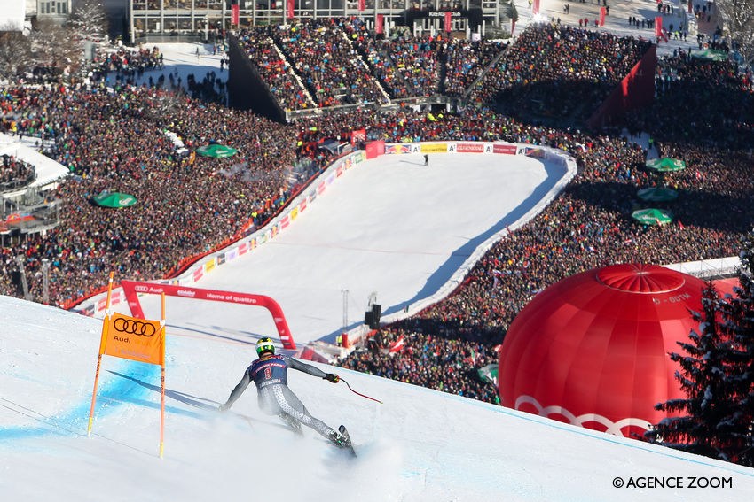 KITZBUEHEL, AUSTRIA - JANUARY 21: Dominik Paris of Italy competes during the Audi FIS Alpine Ski World Cup Men's Downhill on January 21, 2017 in Kitzbuehel, Austria (Photo by Alexis Boichard/Agence Zoom)
