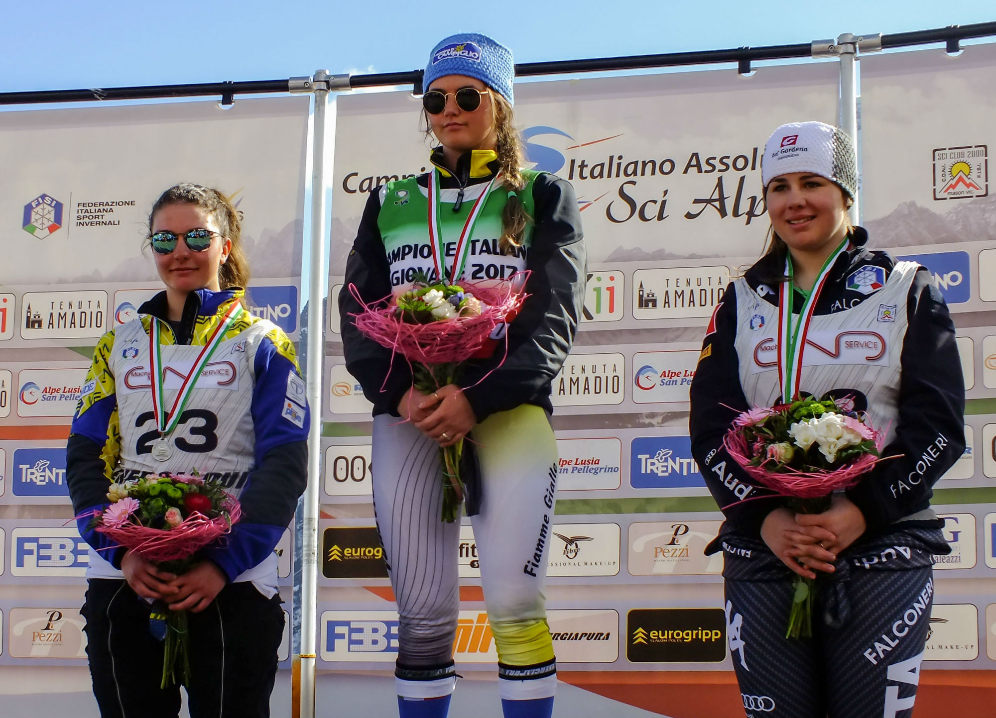 Elena Dolmen, Laura Pirovano e Nadia Delago sul podio della combinata alpina agli Assoluti, classifica giovani, al Passo San Pellegrino (@Ilario Tancon)