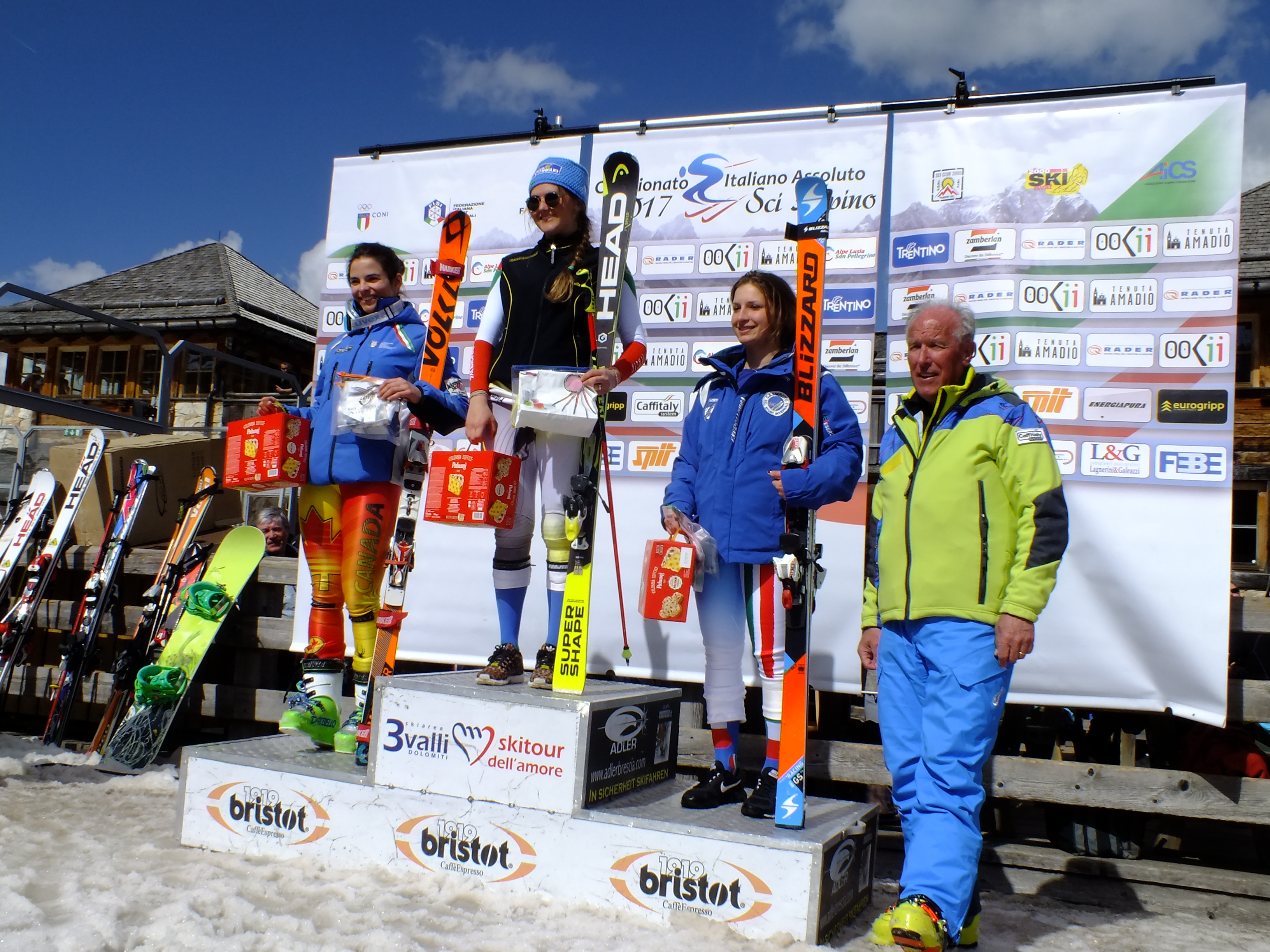 Luisa Bertani, Laura Pirovano e Lara Della Mea sul podio del gigante Tricolore giovani al Passo Lusia