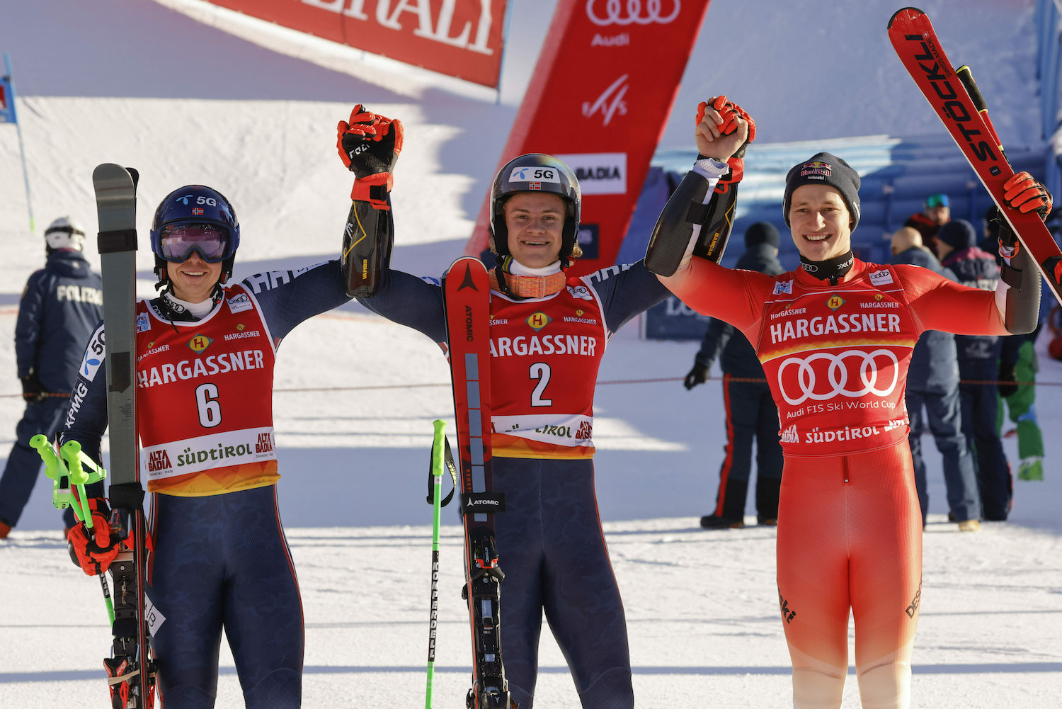 Risa Racing Un-due Norvegia sulla Gran Risa: Braathen vince, Kristoffersen è subito ...