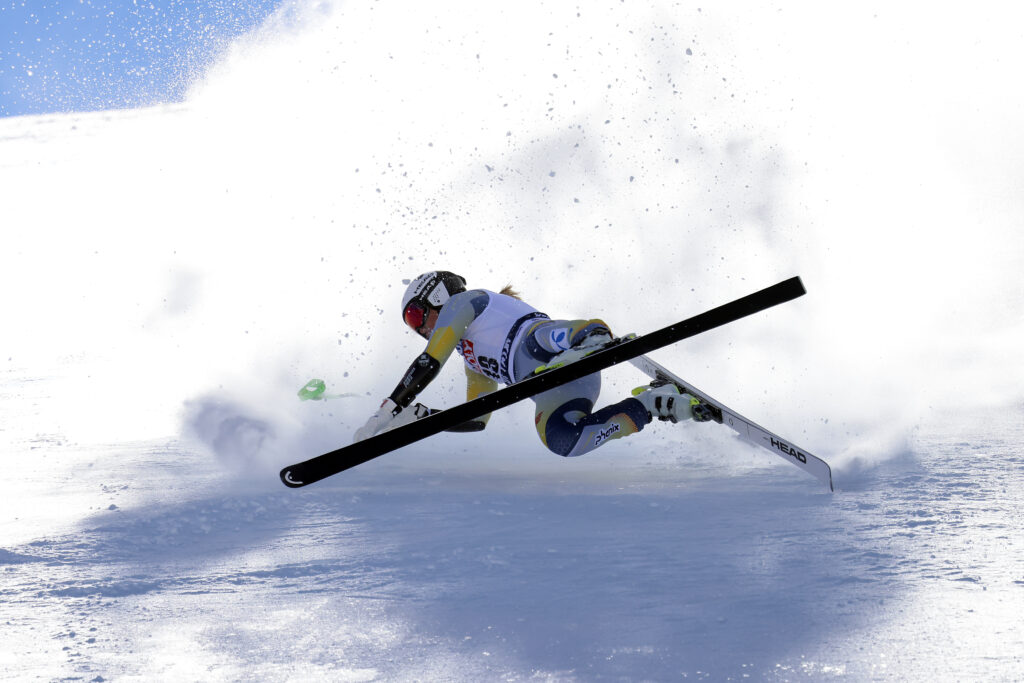 La terribile caduta in Val di Fassa ©Zoom 