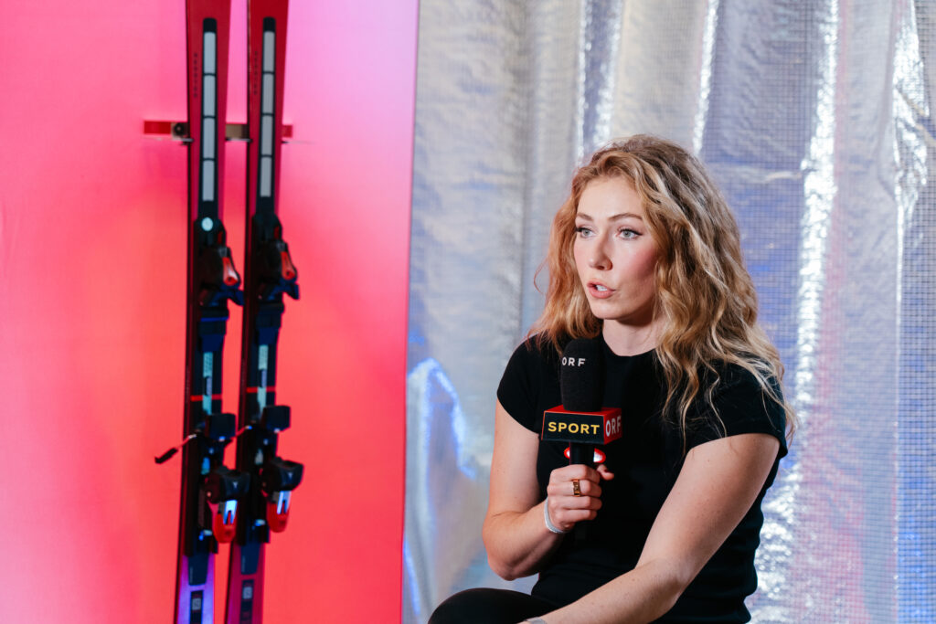 Mikaela Shiffrin all'Atomic Media Day