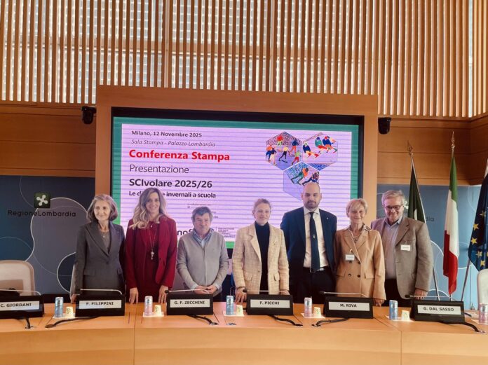 I relatori durante la presentazione di SCIvolare