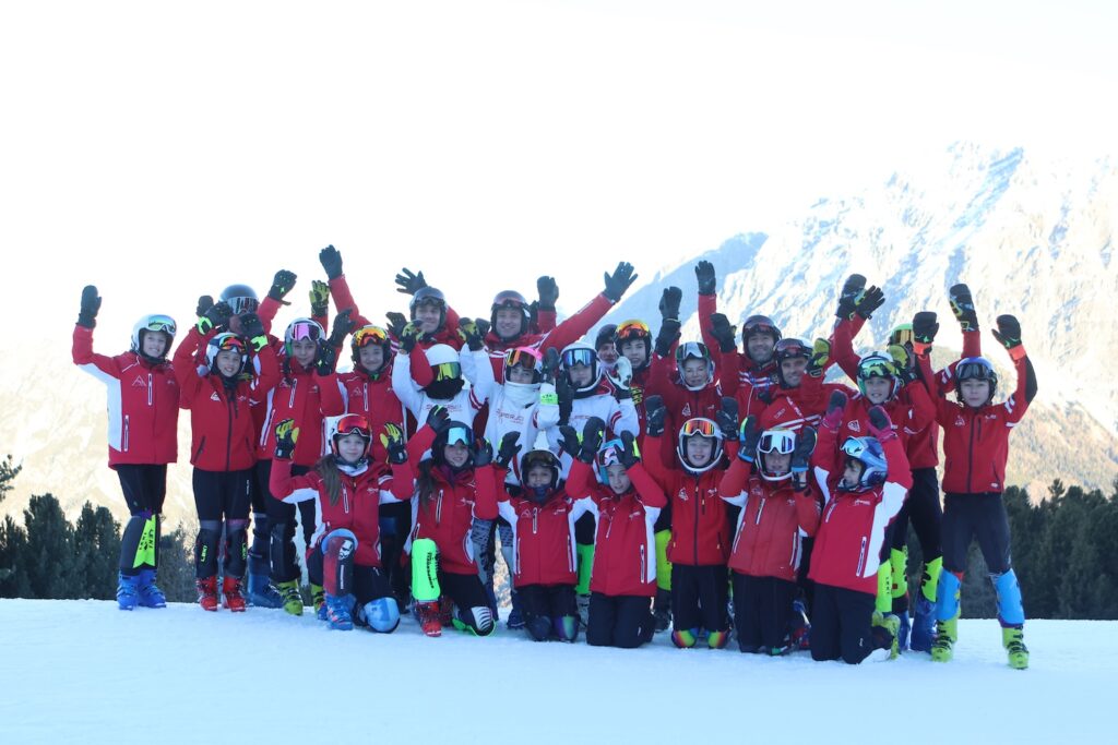 Un gruppo del SuperSci Milano