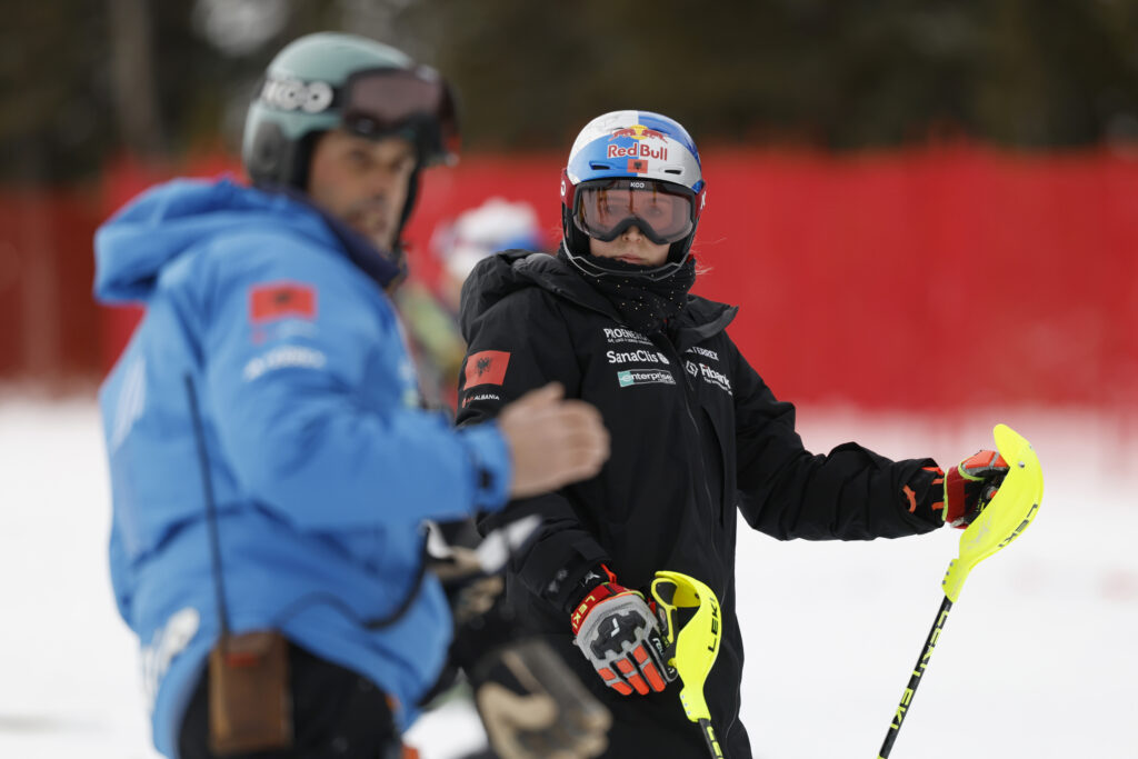 Lara Colturi durante la ricognizione dello slalom di Copper Mountain, il 30 novembre 2025 @ Agence Zoom