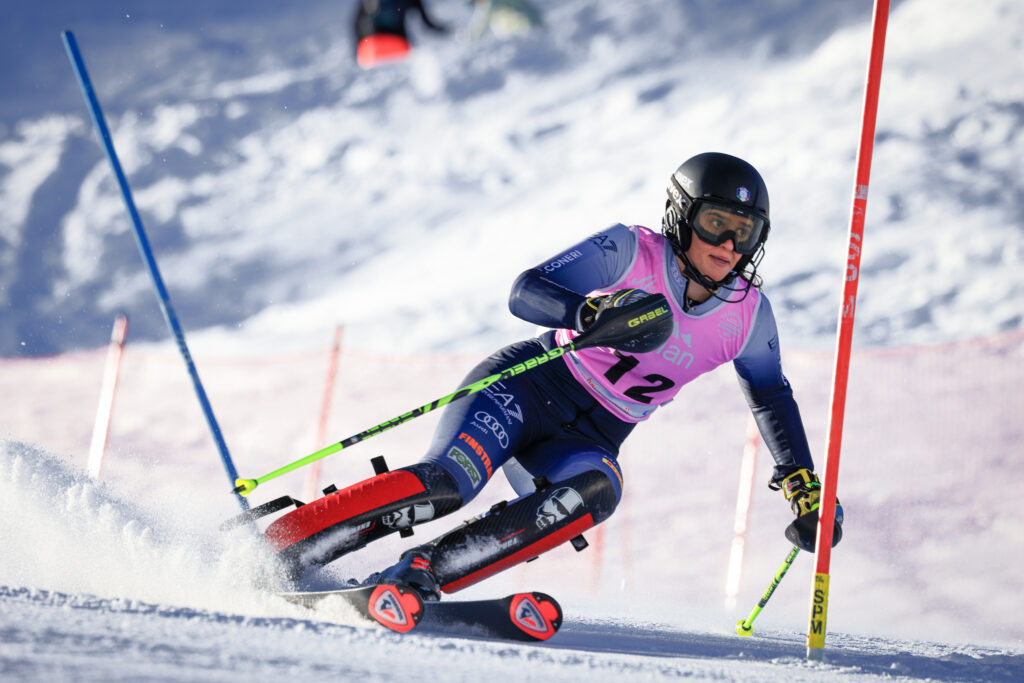 Ambra Pomaré ad Avoriaz durante i Mondial JR. 2024 ©Agence Zoom