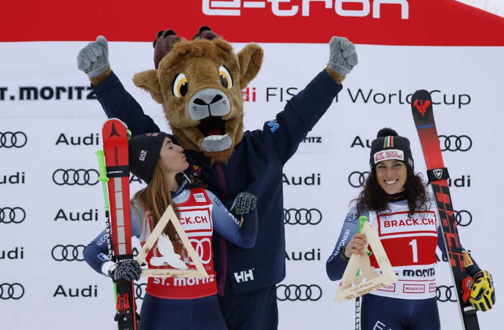 9 dicembre 2023: Sofia Goggia seconda e Federica Brignone terza nel superG di St. Moritz vinto da Mikaela Shiffrin ©Pentaphoto