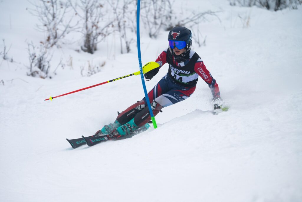 Leonardo Fantuz durante lo slalom Ragazzi del Top50 2025