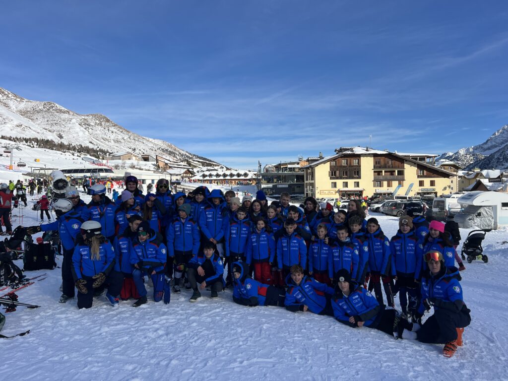 Lo Sci Club Rongai in allenamento al Passo del Tonale