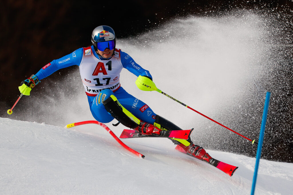 Alex Vinatzer nella prima manche di Kitzbuehel @ Agence Zoom