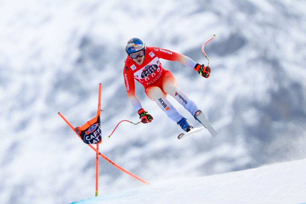 Marco Odermatt in discesa a Wengen, il 17 gennaio 2026 @ Agence Zoom