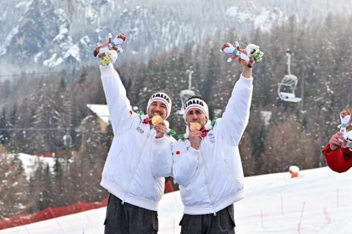 Giacomo Bertagnolli e Andrea Ravelli festeggiano l'oro @ Comitato Italiano Paralimpico