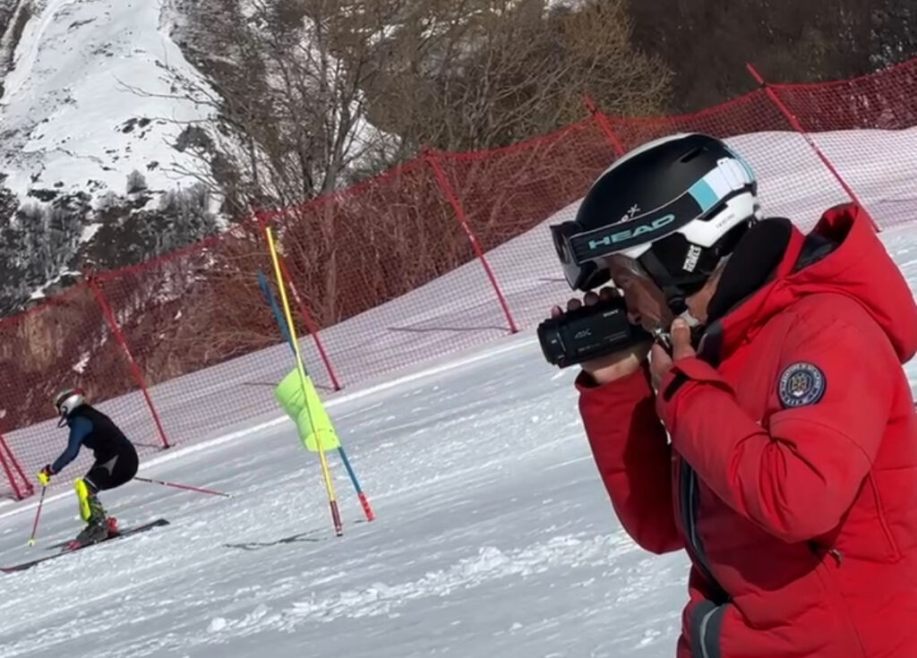 Carlo La Magna Zimmermann durante un allenamento a Limone Piemonte, nel marzo 2026