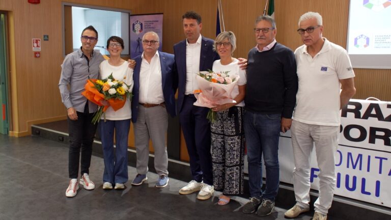 Le autorità insieme al presidente Dunnhofer